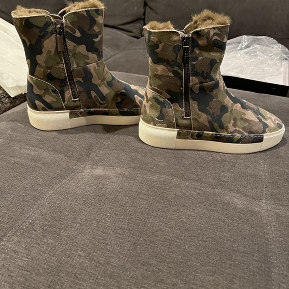 JD Slides Green Camo Suede Victory Boots Faux Fur Size 8.5 Booties - Picture 12 of 16